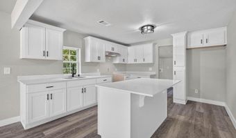 422 London St, Alma, AR 72921