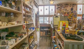 105 E. 2nd St, Alcester, SD 57001