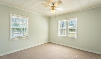 253 Prado St, Apalachicola, FL 32320