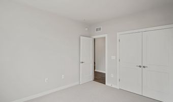 20364 NEWFOUNDLAND Sq, Ashburn, VA 20147