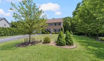 78 Ginger Trl, Coventry, RI 02816