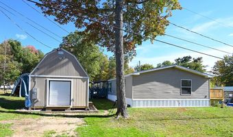 22 Woodlawn Dr, Allenstown, NH 03275