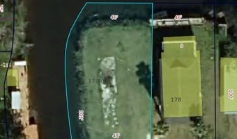5044 Hawk St, Bay St. Louis, MS 39520