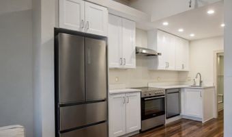 227 Marlborough St 8, Boston, MA 02116