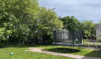 815 W Washington Ave, Alpena, MI 49707