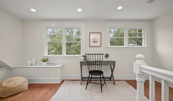 3118 17TH St N, Arlington, VA 22201