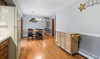 30 Marion Ave, Auburn, MA 01501