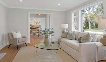 4 Rabbit Ln, Darien, CT 06820