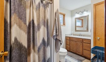 712 Adair St, Adair, IA 50002