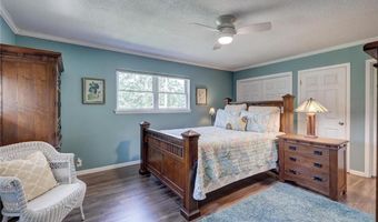 2321 Cherokee Ave, Baxter Springs, KS 66713