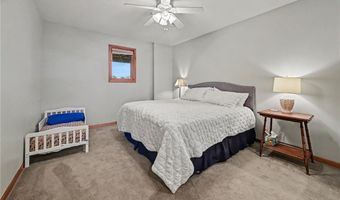 1066 Lake Viking Ter, Altamont, MO 64620