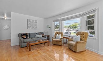 819 S JOSEPH St, Appleton, WI 54915