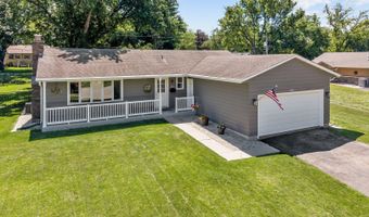 517 S Hubbard St, Algonquin, IL 60102