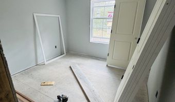 68 South St, Brooklyn, CT 06234