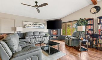 74500 240th St, Albert Lea, MN 56007