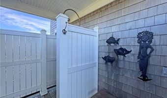 1508 Dorry's Cove Rd, Block Island, RI 02807