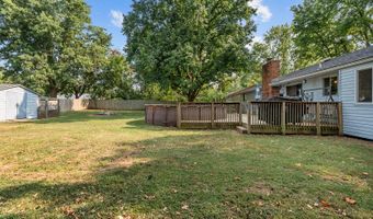 1304 S Adams Ave, Aurora, MO 65605
