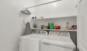 27 Chapel Hill Rd, Bay St. Louis, MS 39520
