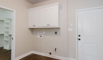 3236 Dapple Gray Rd, Benton, AR 72015