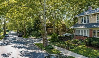 2051 W LIVINGSTON St, Allentown, PA 18104