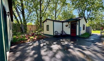 395 Broadway St W, Akeley, MN 56433