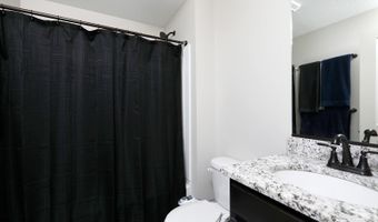 5421 Rowling Dr, Ames, IA 50014