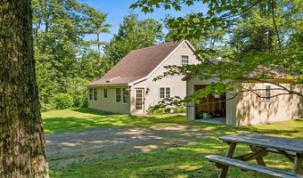 1235 Weeks Mills Rd, Augusta, ME 04330