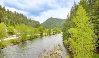 22 Theriault Dr, Avery, ID 83802
