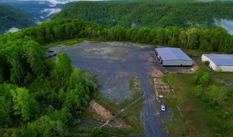 710 INDUSTRIAL PARK Rd, Beaver, WV 25813