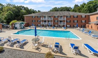 36 Leonard Rd 36, Boxborough, MA 01719