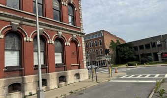 49 E Main St, Amsterdam, NY 12010