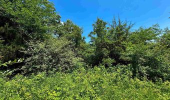 205 Th Trl, Albia, IA 52531