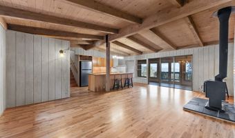 97639 MARINA HEIGHTS Loop, Brookings, OR 97415