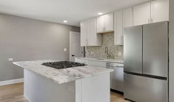 26097 W Channel Ave, Antioch, IL 60002