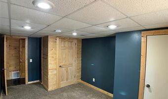 10306 Hemlock St NW, Annandale, MN 55302