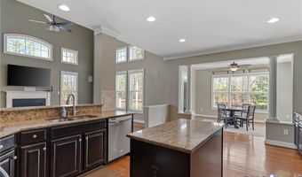 9118 Colonnade Cir, Ashland, VA 23005