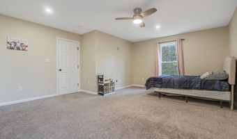 603 Limerick Rd, Arundel, ME 04046