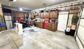 1604 Allison Blvd, Auburn, IN 46706