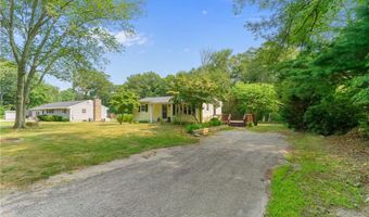 99 Carolina Back Rd, Charlestown, RI 02813