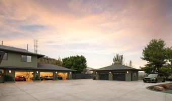 20877 Wild Willow Hollow Rd, Escondido, CA 92029