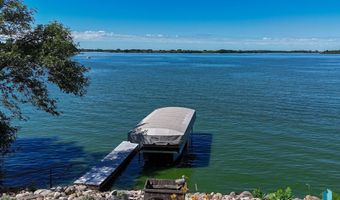 10 S Oakwood Shoreline Dr, Bruce, SD 57220