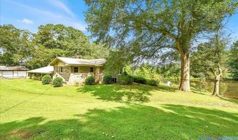 4975 Section Line Rd, Albertville, AL 35950