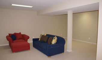 43628 DUNHILL CUP Sq, Ashburn, VA 20147