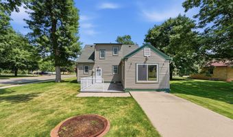 1002 Cedar St, Alexandria, MN 56308
