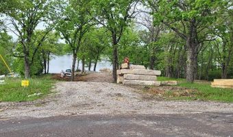 1602 Lake Viking Ter, Altamont, MO 64620