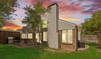 14826 Le Grande Dr, Addison, TX 75001