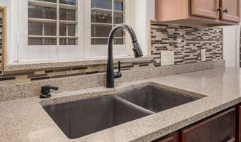 1028 W BUTLER Ct, Chandler, AZ 85224
