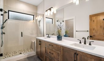 18257 Forestbrook Lp 24, Bend, OR 97707