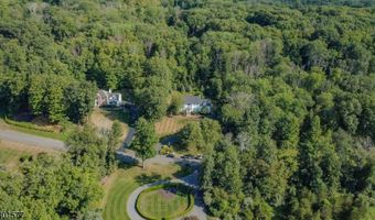 5 Hidden Valley Rd, Andover, NJ 07860