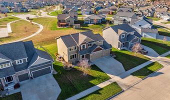 2107 NE 17th St, Ankeny, IA 50021